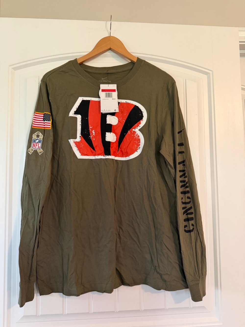 Nike Cincinnati Bengals Salute To Service Team Logo Long Sleeve T-Shirt Large